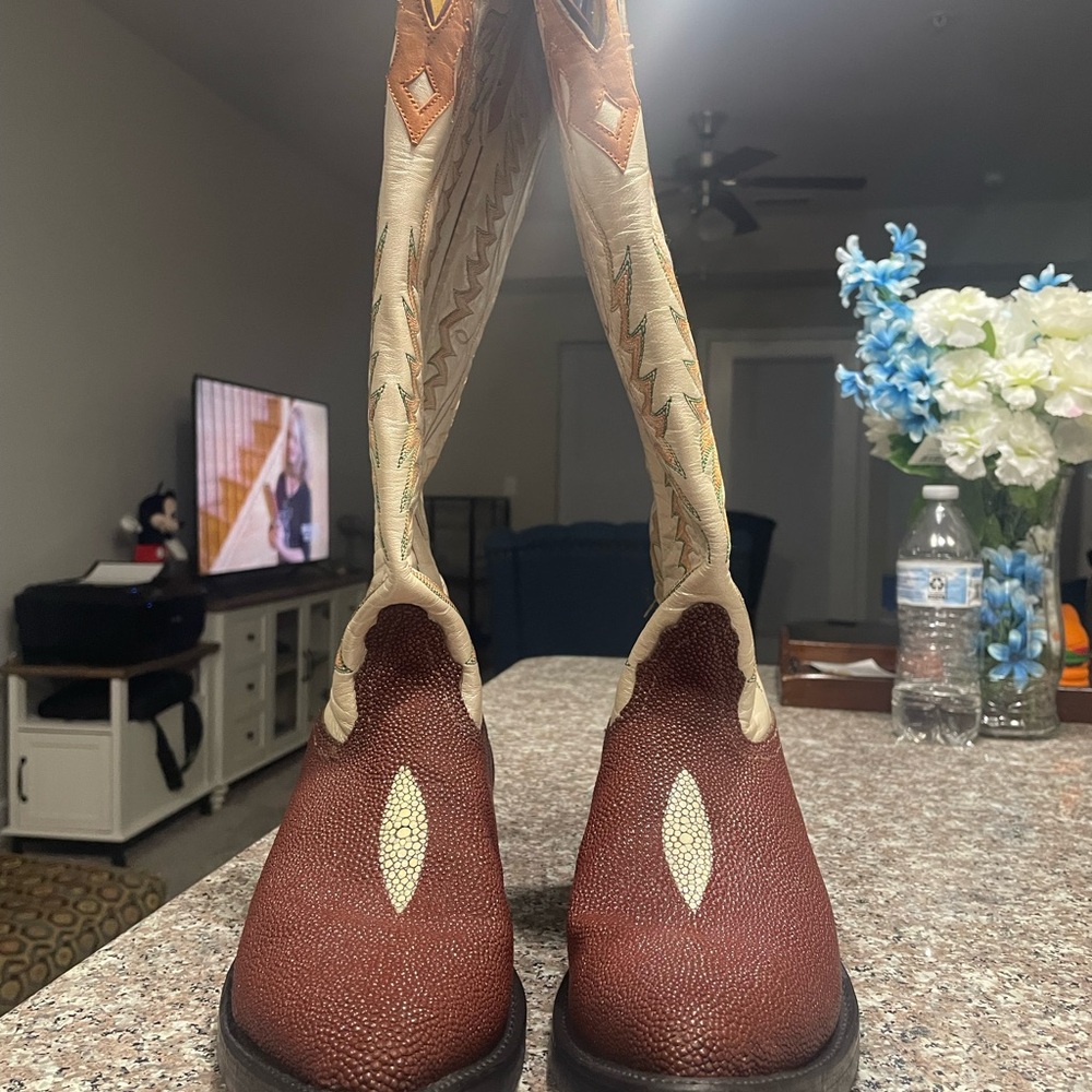 Nocona Brown and Cream Stingray Boots with Classic Stitching - Vibram Bottoms